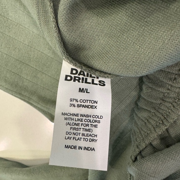 Daily Drills DD Green Pointelle Pants - Picture 4 of 4